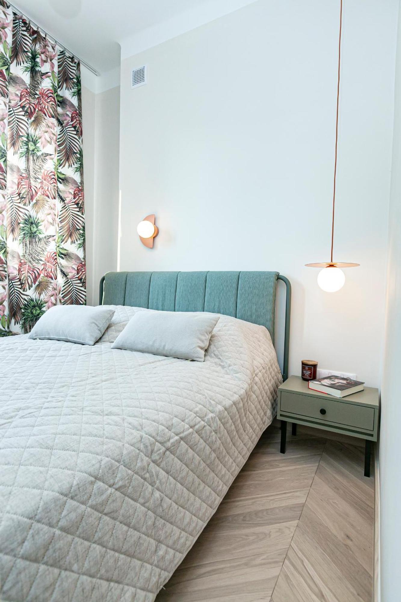 Apartament Rakowiecka - Bezplatny Parking - Free Parking - Stacja Metra 500m - Underground Station 500m Better